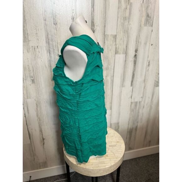 Green blouse - Picture 2 of 5